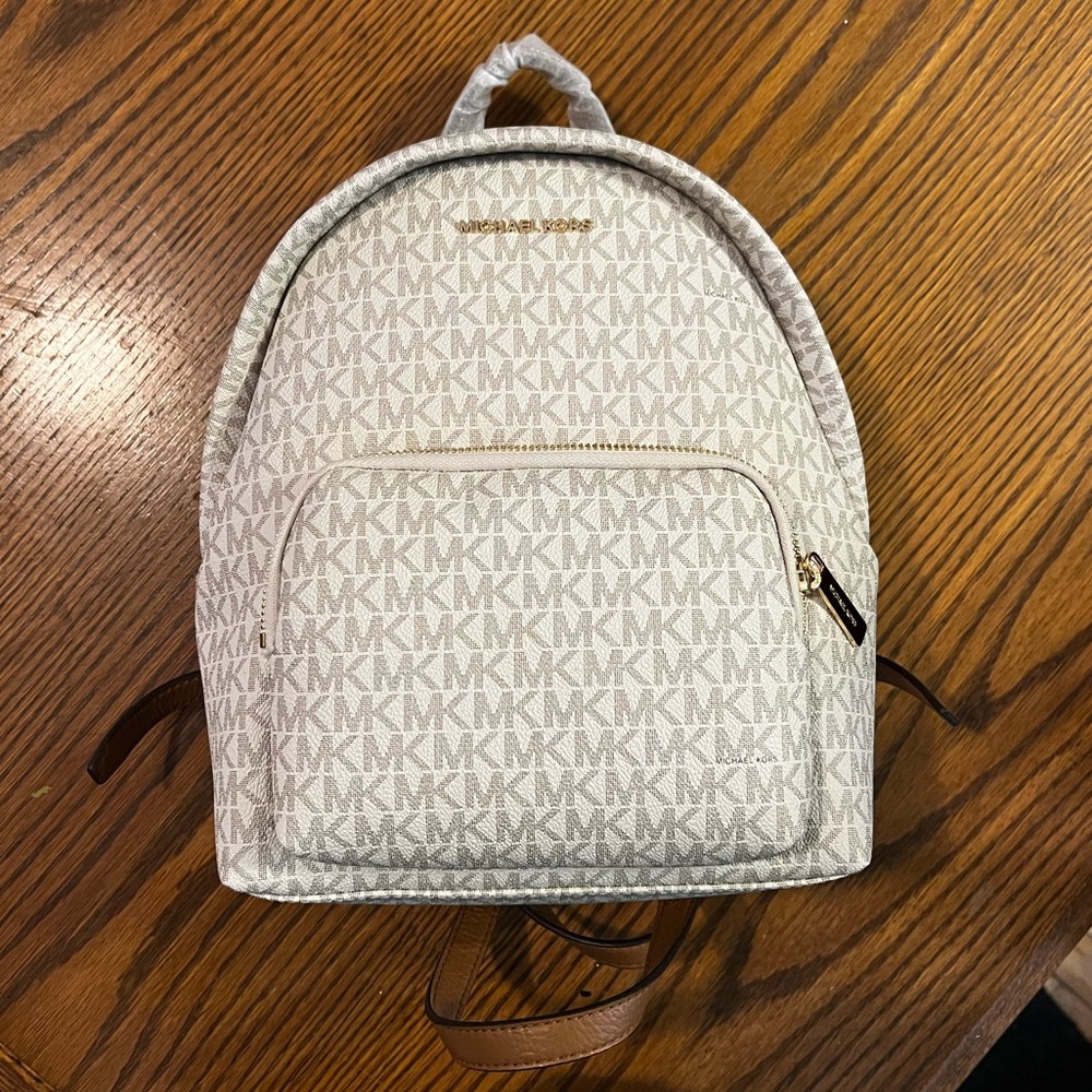 Michael Kors Erin backpack